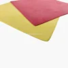 dawei-soft-sponge-yellow--red-close-up
