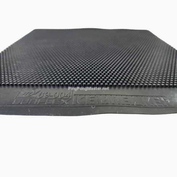 sunflex-ice-breaker-long-pimple-rubber-black-close-up
